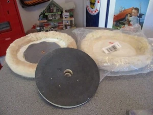 AUTOMOTIVE PAIR OF 9 INCH WOOL BUFFING PADS AND BACKING PAD NEVER USED - Picture 1 of 5