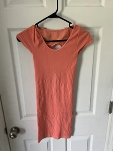 BEBE Bodycon Womens Dress Sleeveless Knee Length Size XS Coral Orange - Picture 1 of 5