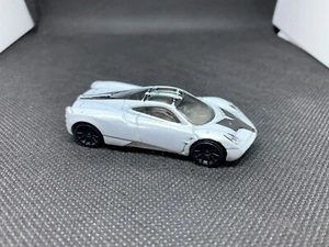 Hot Wheels - Pagani Huayra - Diecast Collectible - 1:64 Scale - USED - Picture 1 of 3