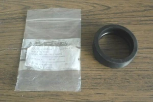 NEW GENUINE WHIRLPOOL INDESIT FILTER SEAL.  NOW OR SOON BECOMING OBSOLETE - Picture 1 of 1