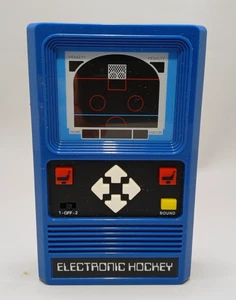 Mattel Electronic 2018 Hockey Handheld Video Game Tested Working - Picture 1 of 4