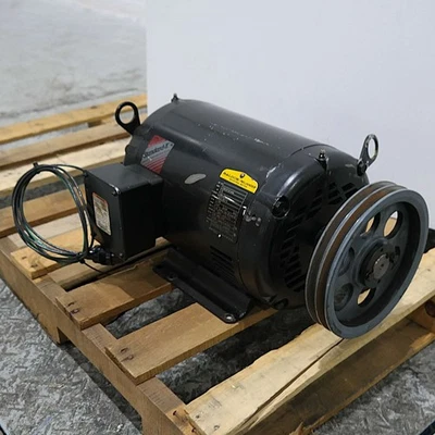 Baldor Reliance EM3714T SuperE 10HP 208-230/460V 1760RPM Frame 215T Motor - Image 1 of 4