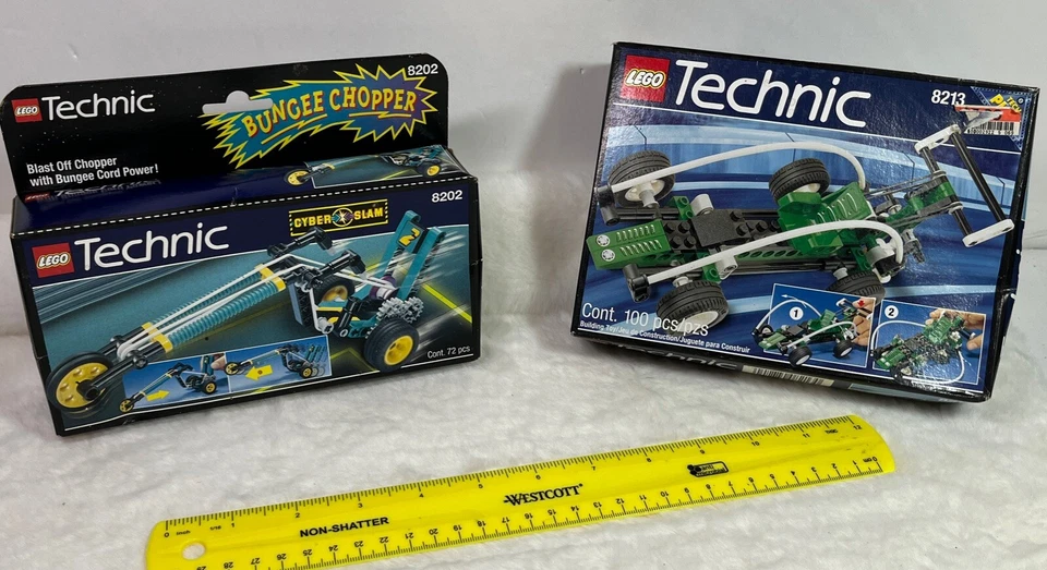 Vtg. LEGO Technic Cyber Slam Blast Chopper, Spy Runner #8213,8202. Lot Of 2 Seal - Image 1 of 4