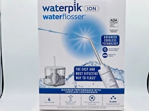 Waterpik ION Hilo de Agua Inalámbrico Recargable WF-11W010-1 Blanco-(NUEVO). - Imagen 1 de 7