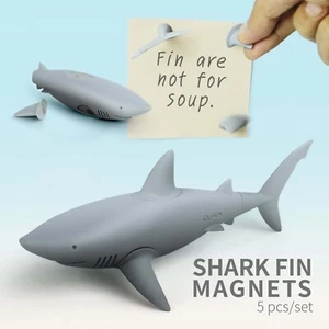 SHARK FIN MAGNETS - Picture 1 of 5