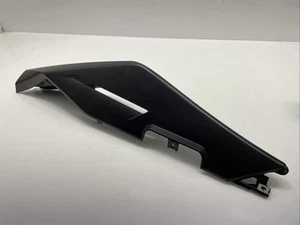 ♻️ Aprilia Tuono 125 4t Lc 2017 - 2020 Rear Right Side Fairing Panel ♻️ - Picture 1 of 12