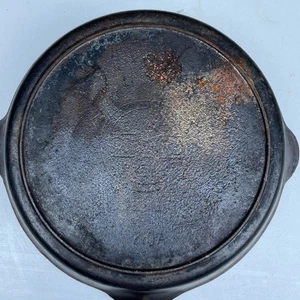 GRISWOLD Pan Cast Iron 11.25" Skillet 710A Heat Ring USA VTG - Picture 1 of 9