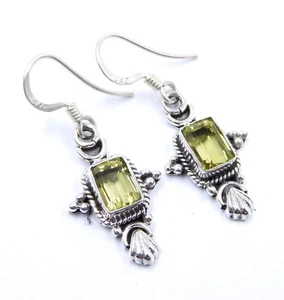 3.70 GM 925 Argento Sterling Naturale Peridoto Gemma Mano Orecchino i-2616 - Foto 1 di 1