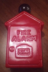 De colección Avon After Shave - Caja de alarma contra incendios - 4 ozs - Vacía - Imagen 1 de 4