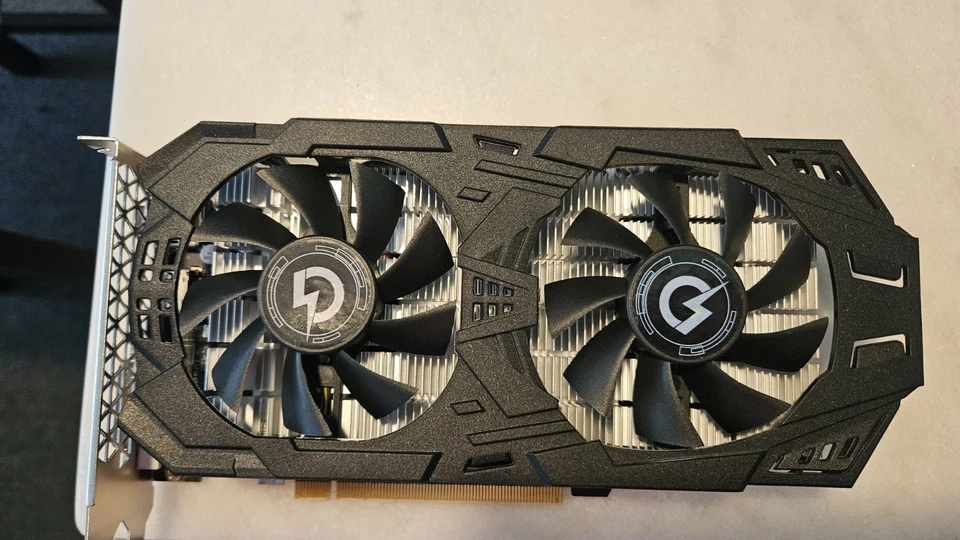 NVIDIA GeForce RTX 1060 Foto 1 de 3