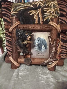 Rainbow Inc wood Log and resin bear photo frame,5x7. - Picture 1 of 11