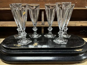 Serie von 6 Champagnerflöten aus Baccarat Kristall Modell Harcourt. - Bild 1 von 7