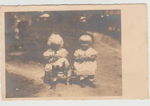  Czechoslovakia A REAL PICTURE,  2 BABIES, 1933, USED  - Picture 1 of 2