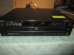 Vintage Sony CDP-C325 CD Player - 5-disc carousel - tested - Picture 1 of 6