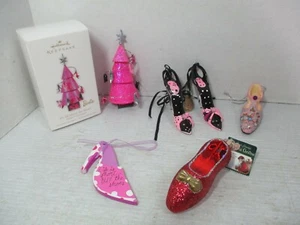 5 Christmas Tree Ornaments - SHOES - Barbie Tree Katherine's Ruby Slipper 40's - Picture 1 of 12