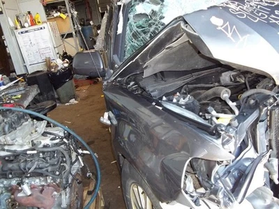 Colector de escape 2,0 L compatible con 10-13 TRANSIT CONNECT 146678 Foto 1 de 4