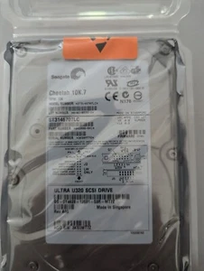 SEAGATE CHEETAH 10K.7 ULTRA320 SCSI 146-GB HARD DRIVE ST3146707LC 9X2006-041 NEW - Afbeelding 1 van 3