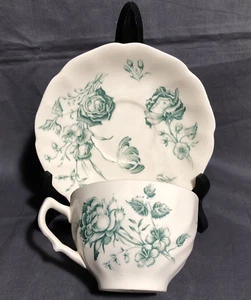 Vintage Johnson Brothers ‘Day In June’ Green Cup & Saucer - Picture 1 of 8