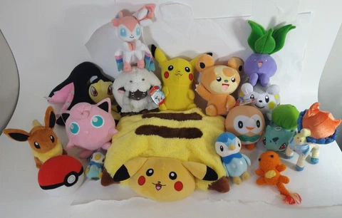 Pokemon Plush Lot Of 17 Pikachu, Mawile, Wooloo, Eevee, Sylveon, Keldeo Cover