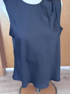 NEW! Halogen WOMENS LARGE polyester BLACK sleeveless SHELL/top/BLOUSE FREE SHIPP - Picture 1 of 3