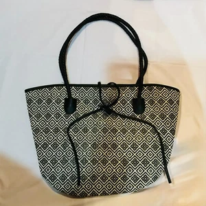 Neiman Marcus Large Woven Geometric Tote Bag in Black and White - Picture 1 of 3