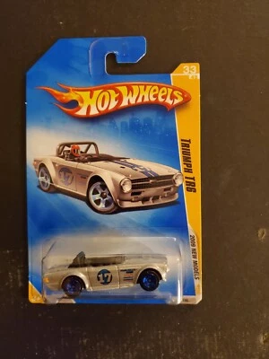 2009 Hot Wheels New Models #33/42, Triumph TR6, Silver, Collector #33/190 - Image 1 of 4