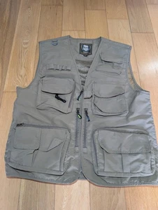 Fishing Gilet 2 XL Branded By Outdoor, Removable Back Panel - Picture 1 of 7