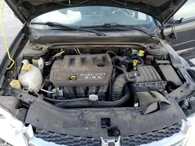 Módulo de control electrónico ECM del motor 2,4 L 4 velocidades compatible con 12 200 29694951 Foto 1 de 4