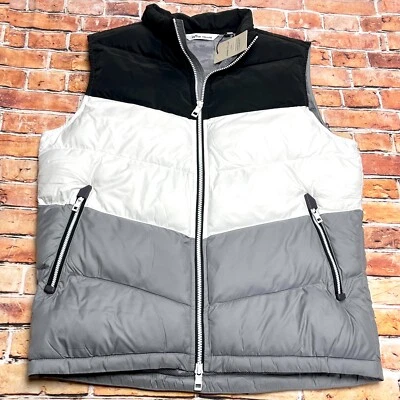 Chaleco Peter Millar Crown Après Ski en Negro Reflectante Talla M $298 Foto 1 de 4