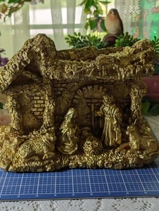  Avon Gift Collection Golden Glitter Nativity VINTAGE 1998 EUC  - Picture 1 of 15