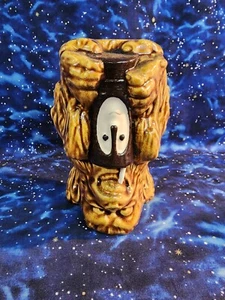 Taza Monkey Butt Tiki de Tikistein dibujada por Tiki Val y esculpida por Thor LE 100 - Imagen 1 de 6