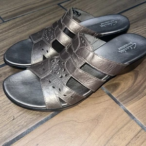 Clarks Bendables Brown Bronze Sandals 10M - Picture 1 of 7