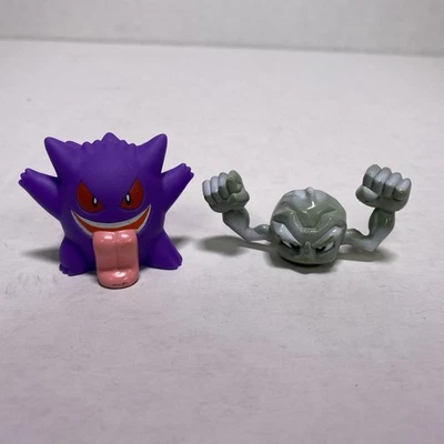 Figura Pokémon Geodude TOMY 1999 Nintendo 2" - Gengar Bandai 2009 Finger Puppet Foto 1 de 4