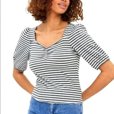 Vero Moda, Camiseta a Rayas Gabi Top Acanalado, Verde Ejército y Blanco - Juniors, Pequeña Foto 1 de 4