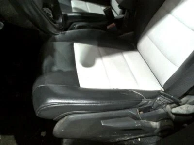 Cubo asiento delantero conductor manual sin ajuste 07 PATRIOT 390522 Foto 1 de 4