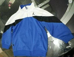 Kids Air Jordan jacket black blue white size 4 pre owned - Picture 1 of 4