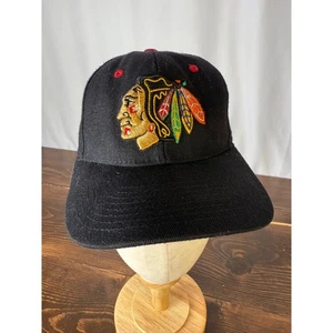 Chicago Blackhawks NHL Zephyr Fitted Hat Cap Mens Black Red Logo size 7 - Picture 1 of 10