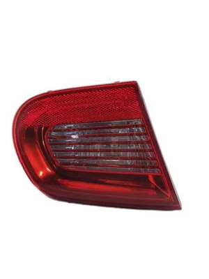 Tapa de luz trasera izquierda del conductor montada para 07-11 EOS 1332254 Foto 1 de 4