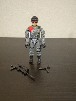 Boneco de ação vintage GI Joe com pouca luz - Imagem 1 de 4