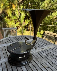 Antique HMV wind-up Gramaphone Portable model 30 Vintage INCOMPLETE ENGLAND - Picture 1 of 17