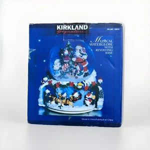 Kirkland Signature Musical WaterGlobe with Revolving Base. - Picture 1 of 10
