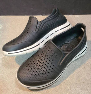 Para hombres Talla 8 SKECHERS Cali Gear Go Walk 5 - Zapatos sin cordones cómodos fáciles de llevar NEGROS - Imagen 1 de 9