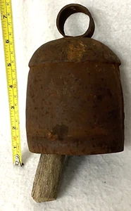 ANTIQUE CAMEL BELL,IRON BODY,WOOD CLAPPER,VINTAGE,MIDDLE EASTERN?AFIRCAN?GIFT :) - Picture 1 of 5