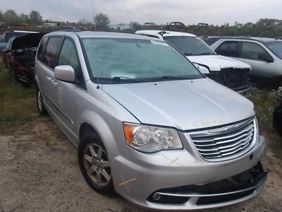 Used Brake Master Cylinder fits: 2011 Chrysler Town & country  Grade A - Image 1 of 4