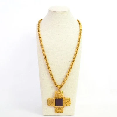 【Chanel】Collar Cadena Piedra Cuadrada Gripoix Vidrio Rojo【Colgante】 Foto 1 de 4