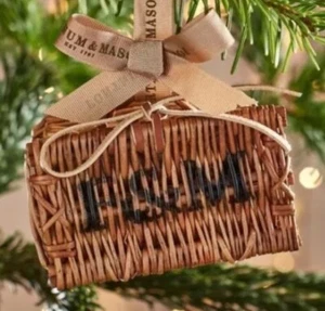 Cesta Fortnum & Mason adorno de Navidad Reino Unido británico Londres cesta mimbre - Imagen 1 de 7