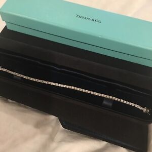 Tiffany & Co 3.0 CT plat round brilliant diamond tennis bracelet
