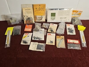 Assorted Scale Train (Random) Stuff - Picture 1 of 7