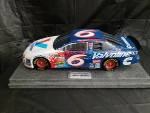 1999 NASCAR #6 Mark Martin 1/18Ford Taurus Diecast Replica Valvoline - Picture 1 of 4