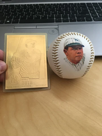 Vintage 1992 Fotoball Babe Ruth Limited Edition 1 of 25,000 & 22K gold CMG card Cover